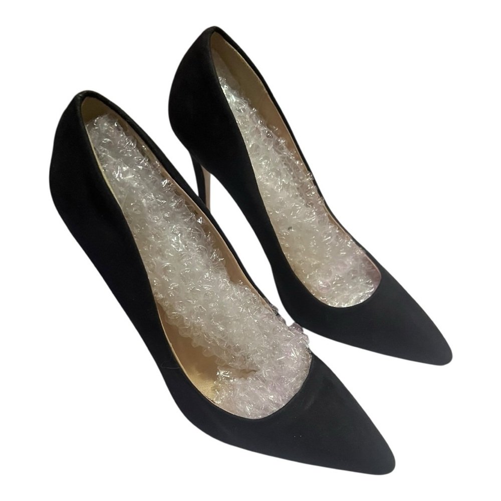 Source Unknown Classic Black Heels EUC - image 2